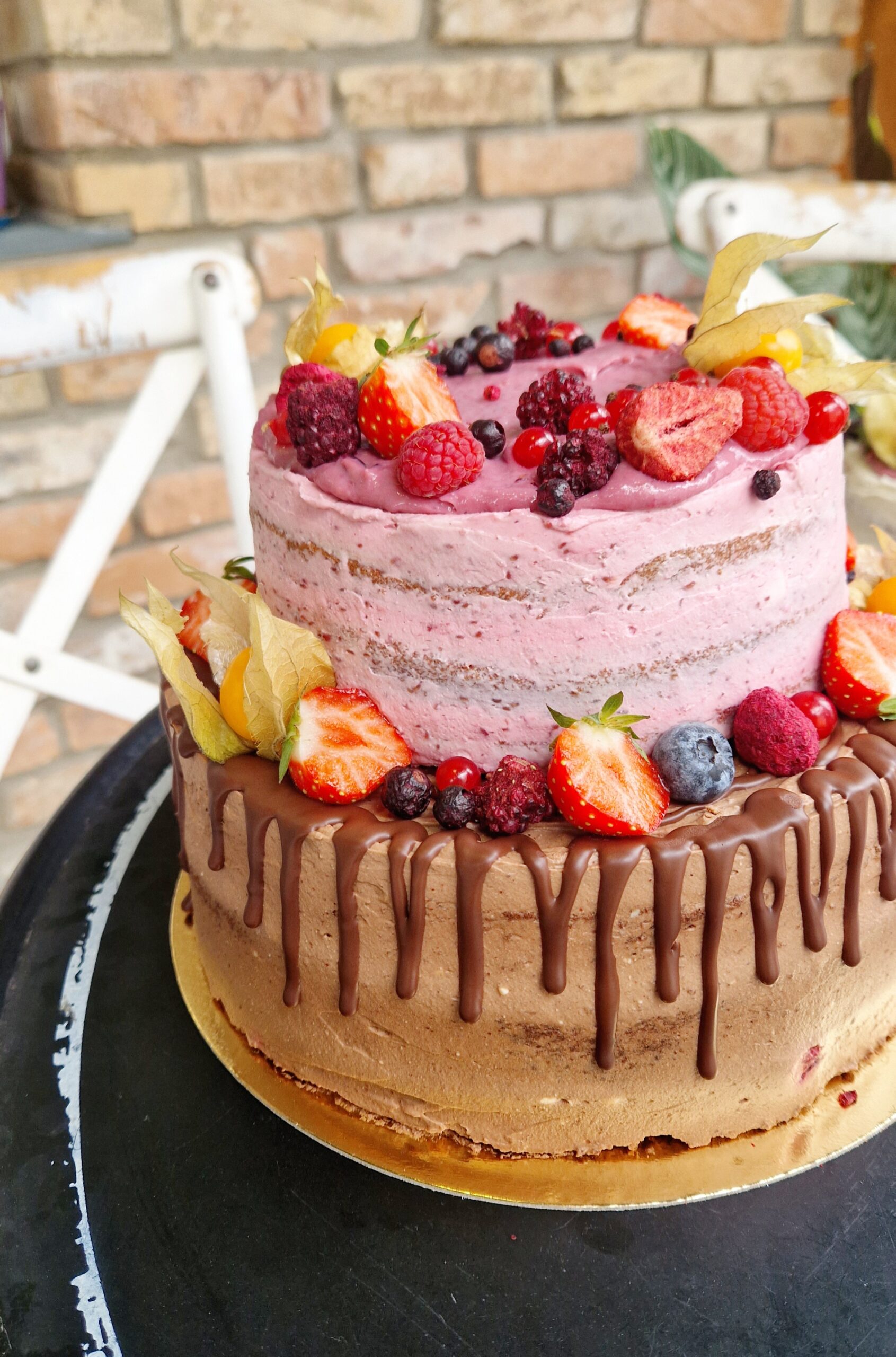 Čokoládovo malinová torta s čokoládovým krémom – Obrázok 13
