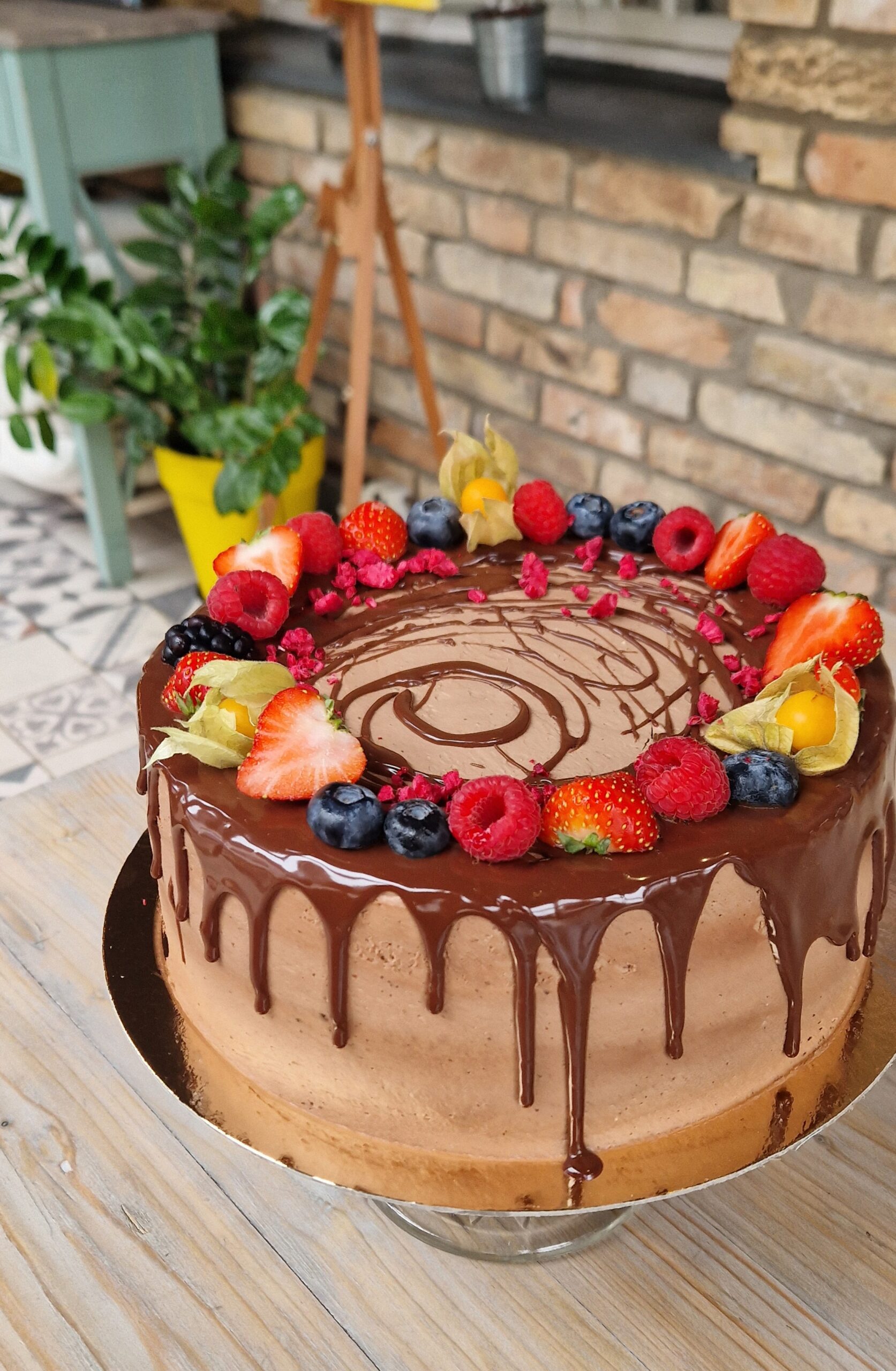 Čokoládovo malinová torta s čokoládovým krémom – Obrázok 5