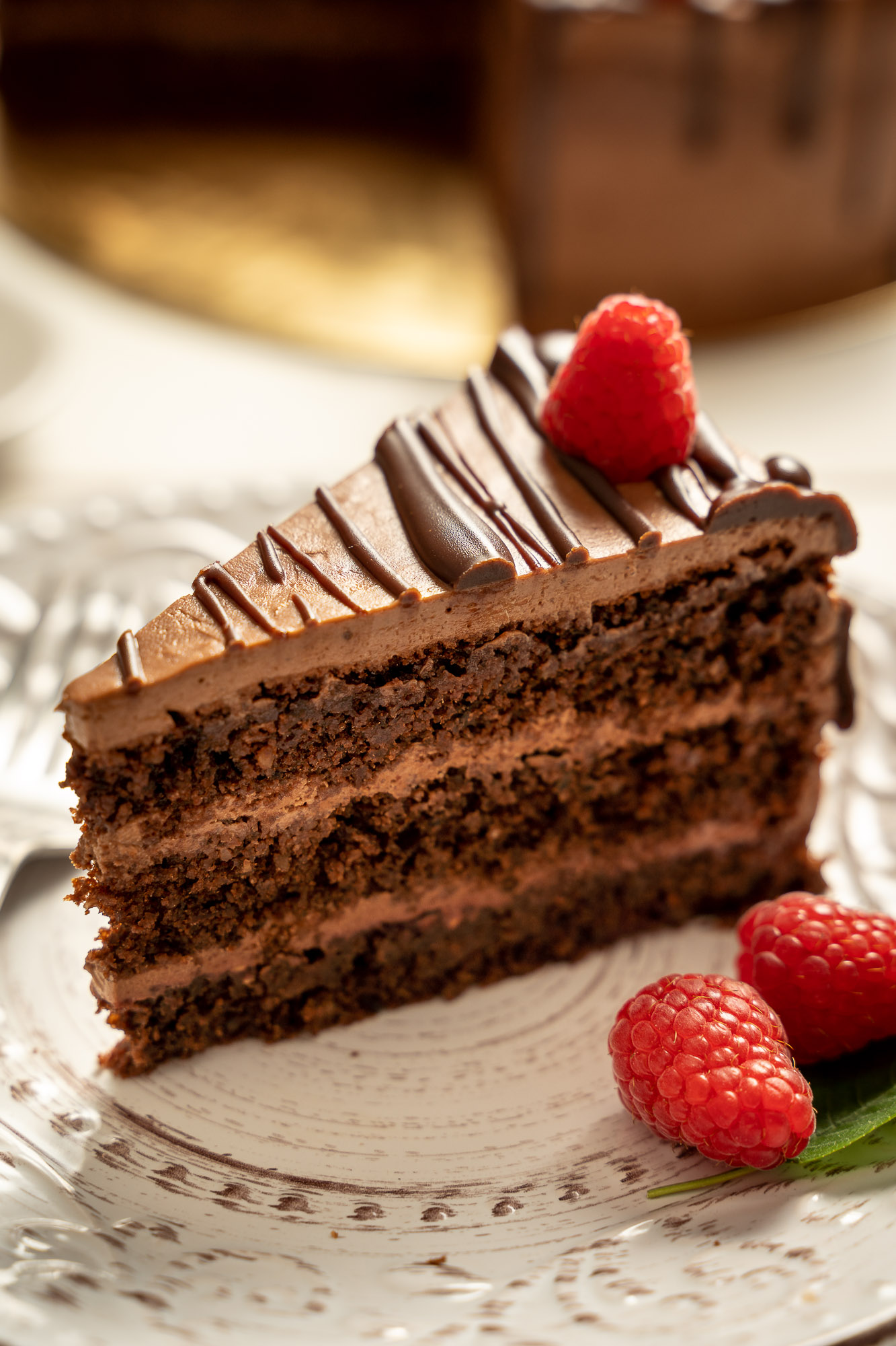 Čokoládovo malinová torta s čokoládovým krémom – Obrázok 9